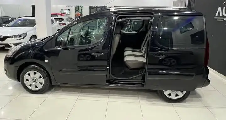 Citroen BERLINGO - Photo 8