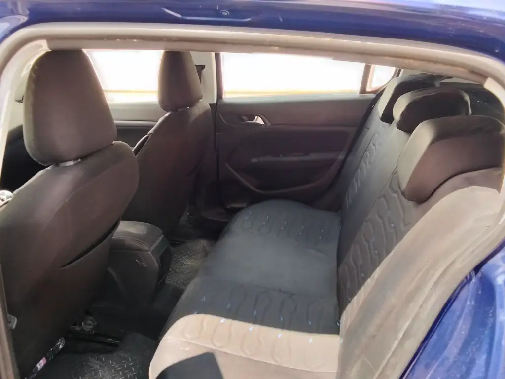 Peugeot 308 - Photo 5