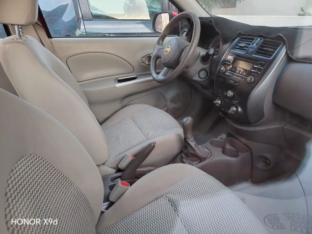 Nissan Micra - Photo 5