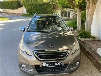 Volkswagen Passat - Photo 2