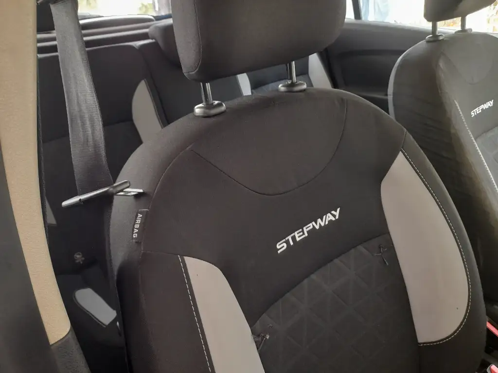 Dacia SANDERO - Photo 6