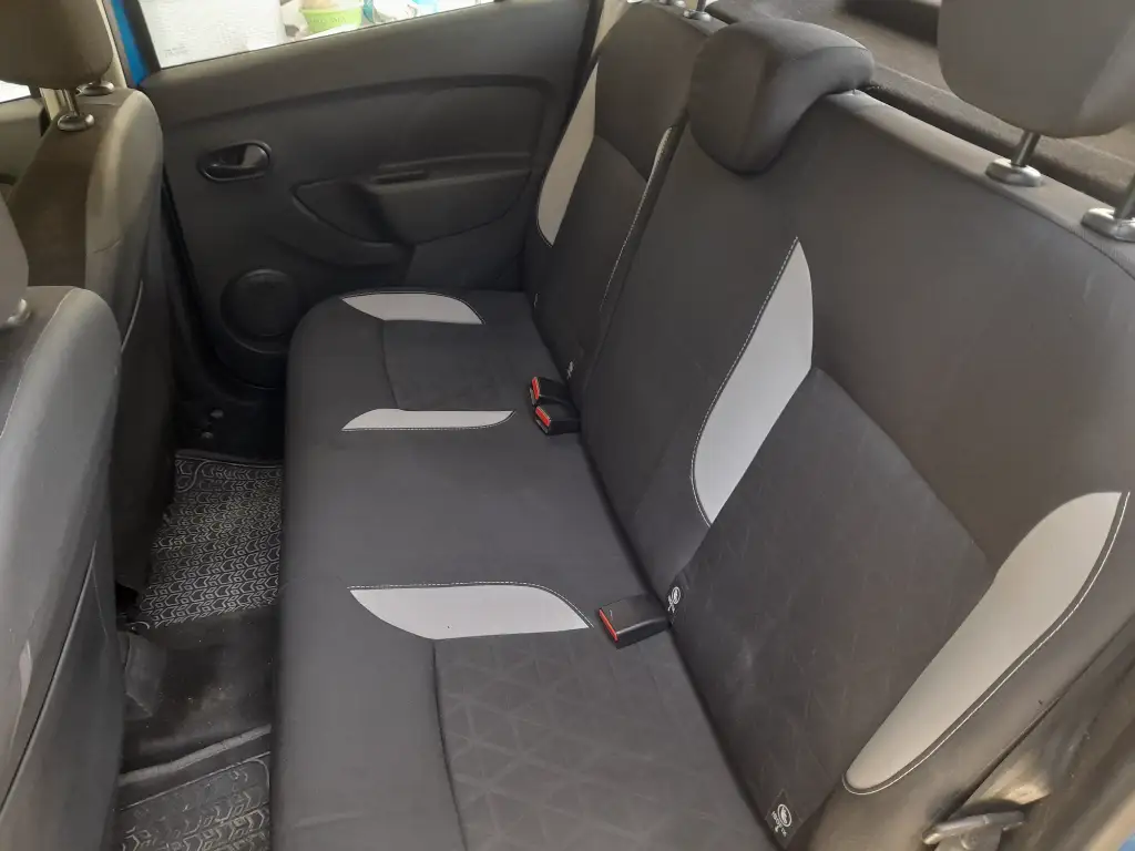 Dacia SANDERO - Photo 8