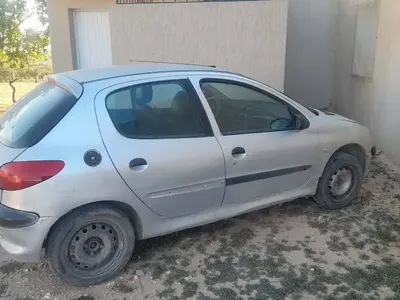 Peugeot 206 - Photo 2