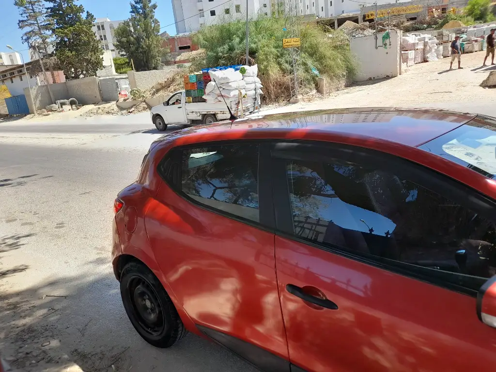 Renault Clio - Photo 4