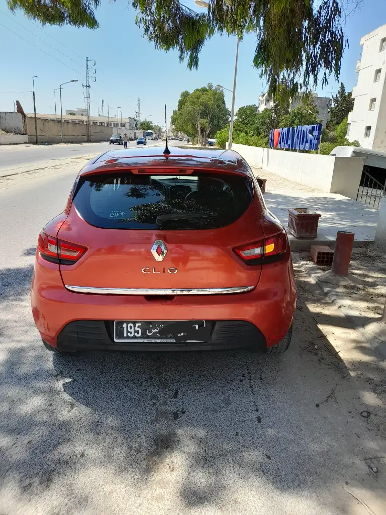 Renault Clio - Photo 5
