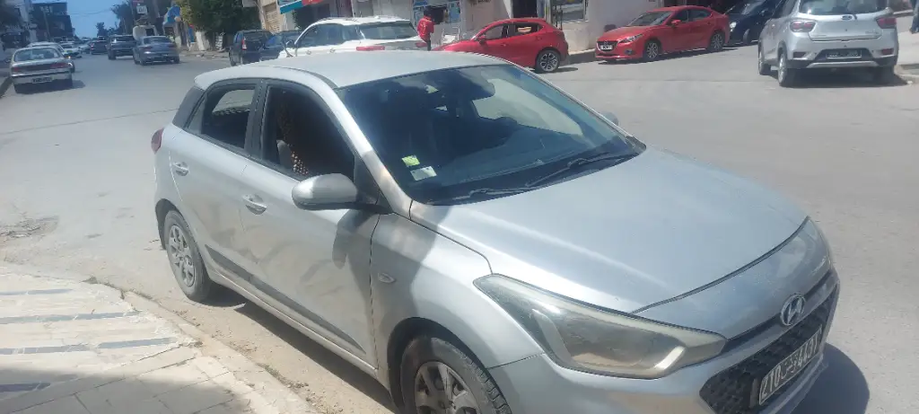 Hyundai I20 - Photo 3