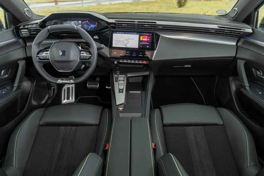 Peugeot 3008 - Photo 4