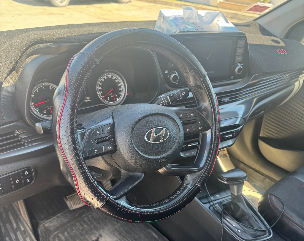 Hyundai I20 - Photo 2