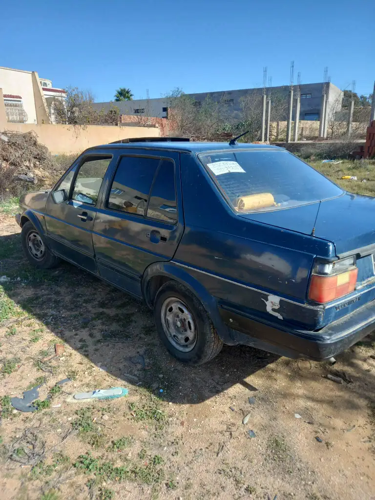 Volkswagen Jetta - Photo 5