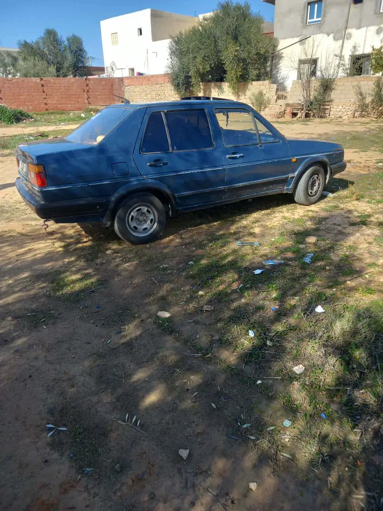 Volkswagen Jetta - Photo 6