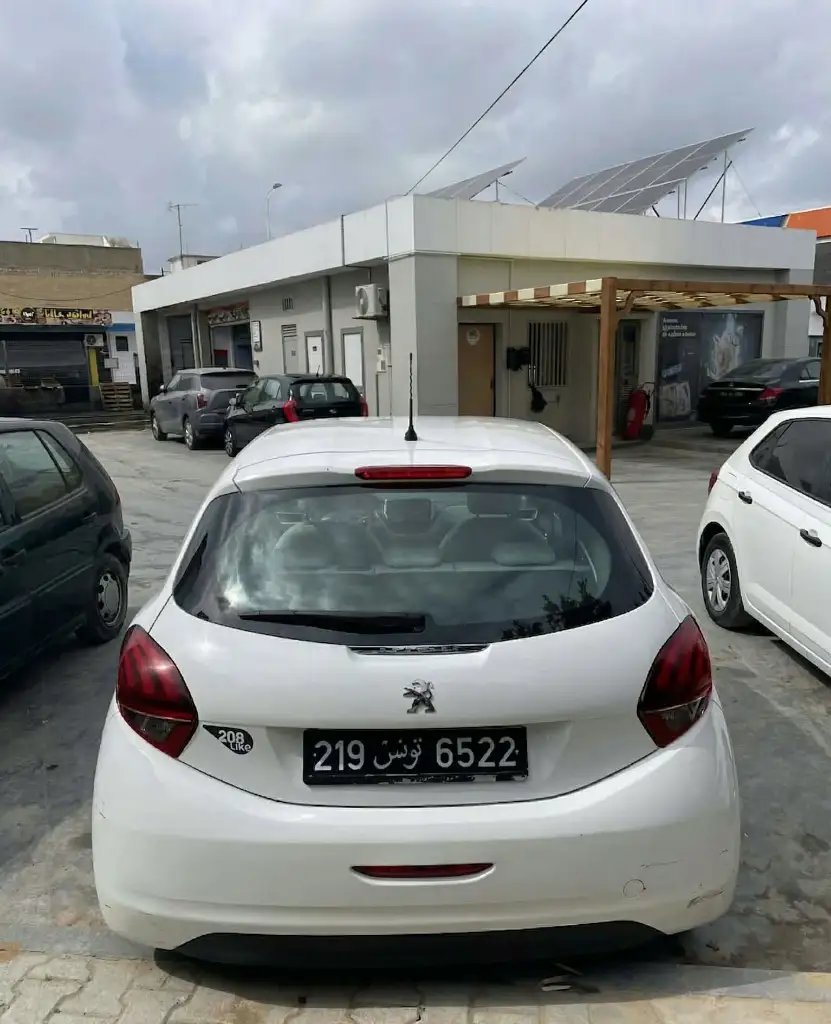 Peugeot 208 2020