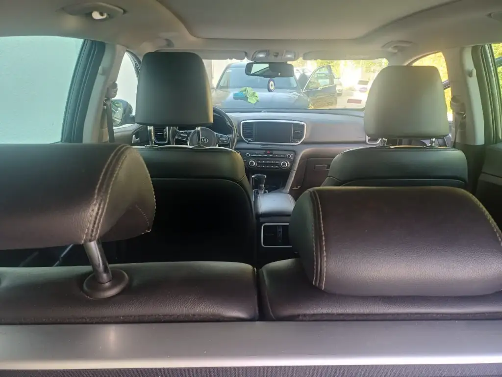 Kia SPORTAGE X-LINE - Photo 6