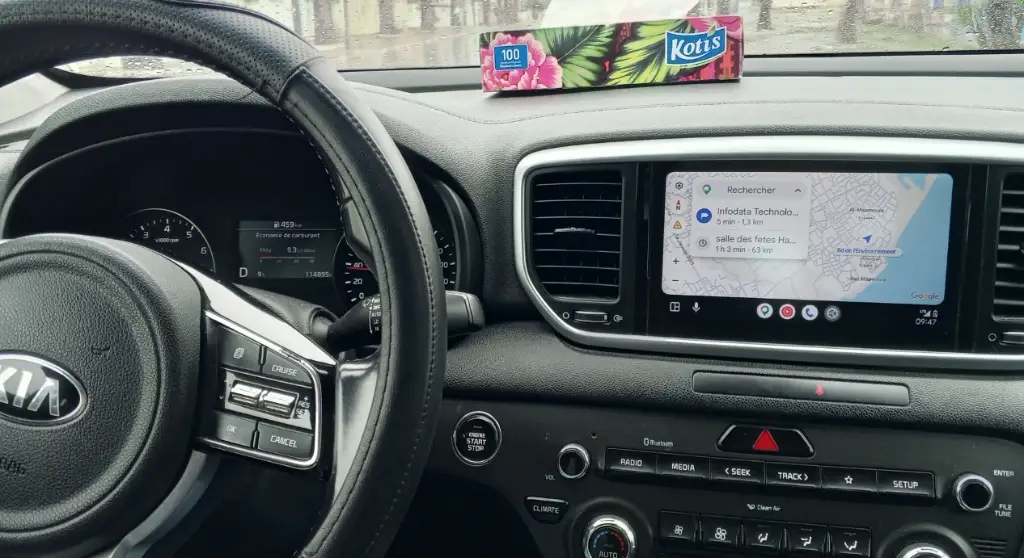Kia SPORTAGE X-LINE - Photo 9