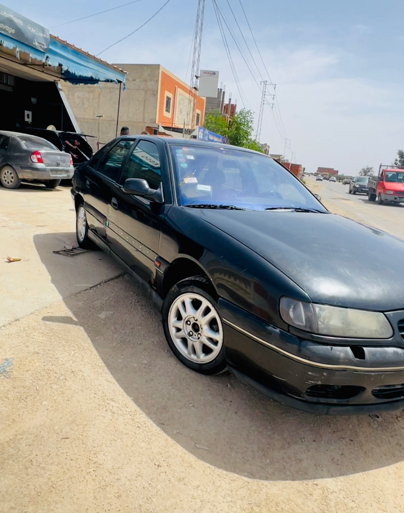 Renault Safrane 1998