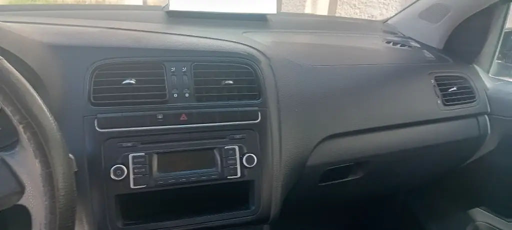 Volkswagen Polo - Photo 10