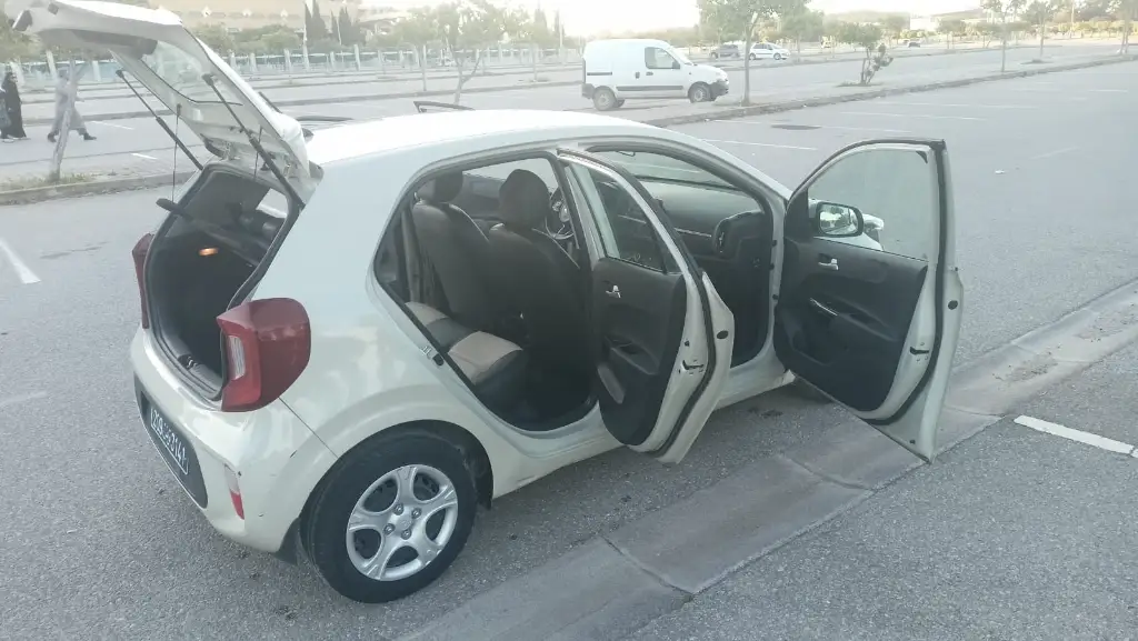 Kia PICANTO - Photo 4