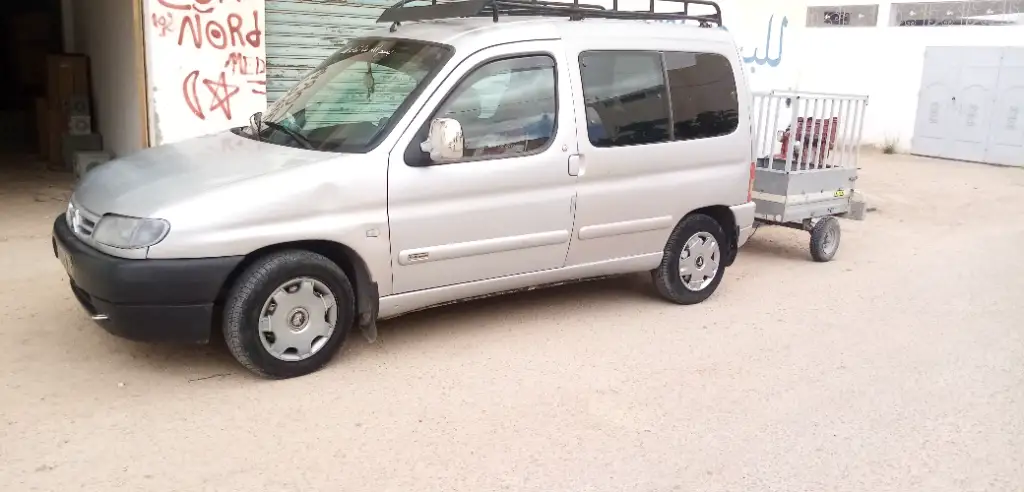 Citroen BERLINGO - Photo 8
