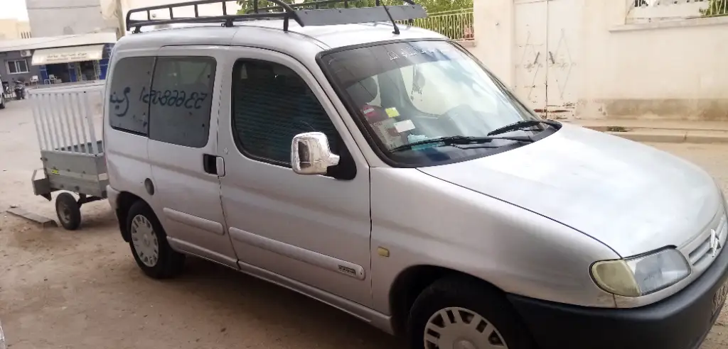 Citroen BERLINGO - Photo 9