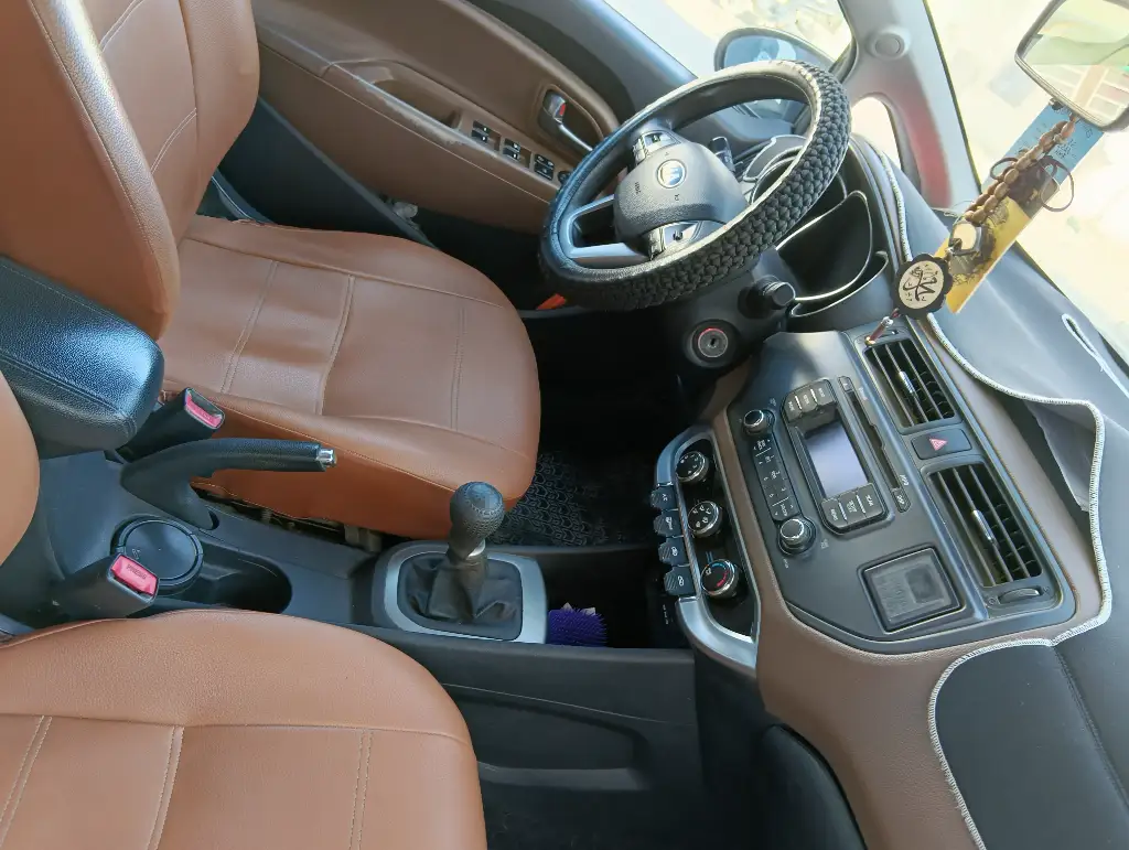 Kia RIO - Photo 5
