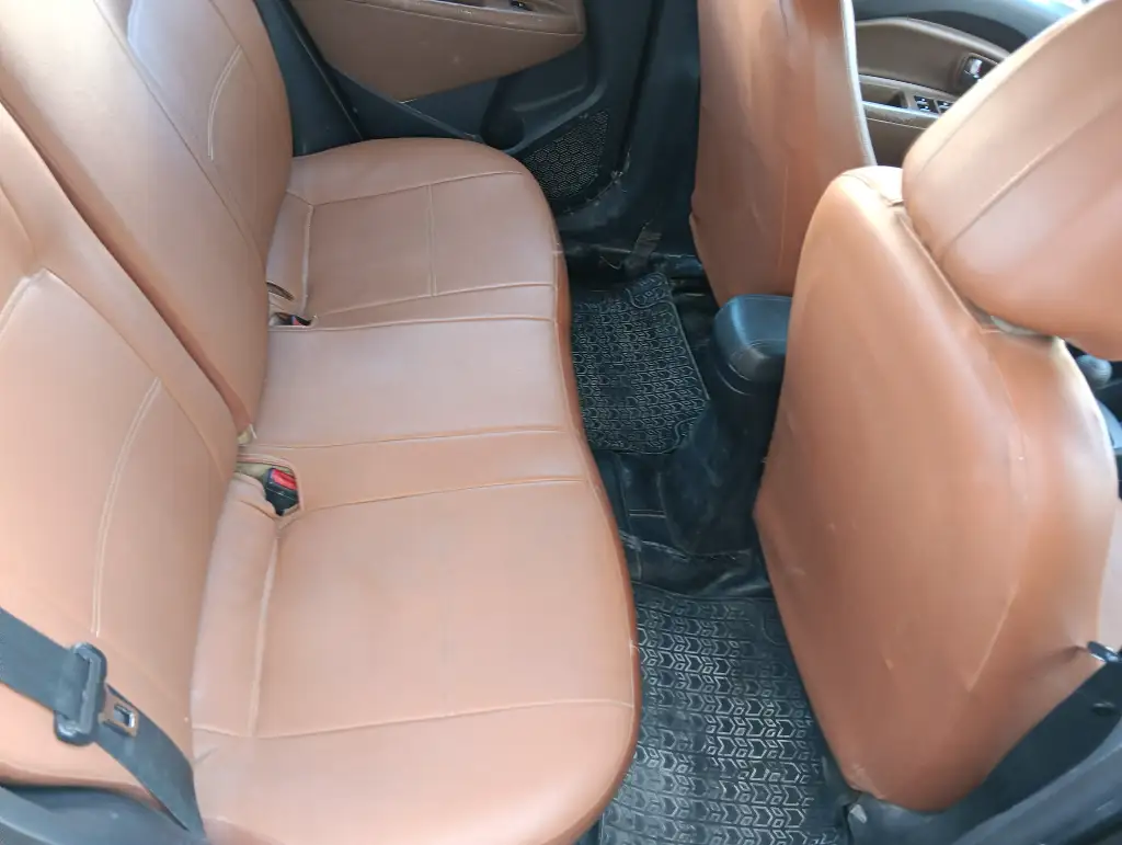 Kia RIO - Photo 7