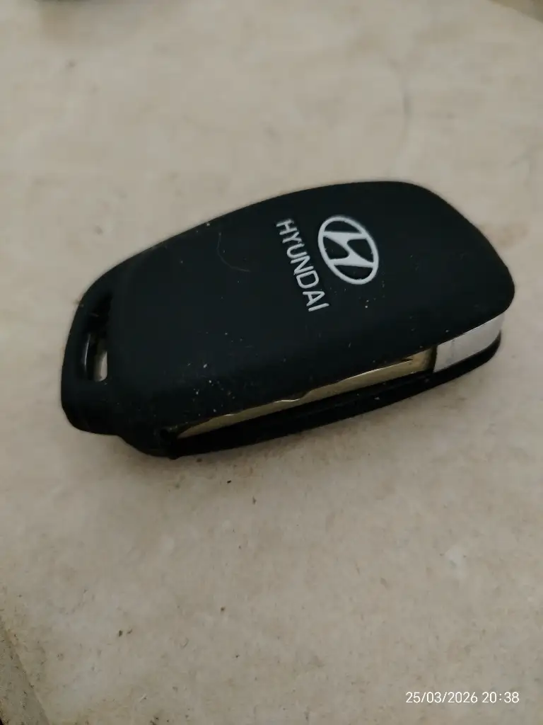 Hyundai ACCENT - Photo 10