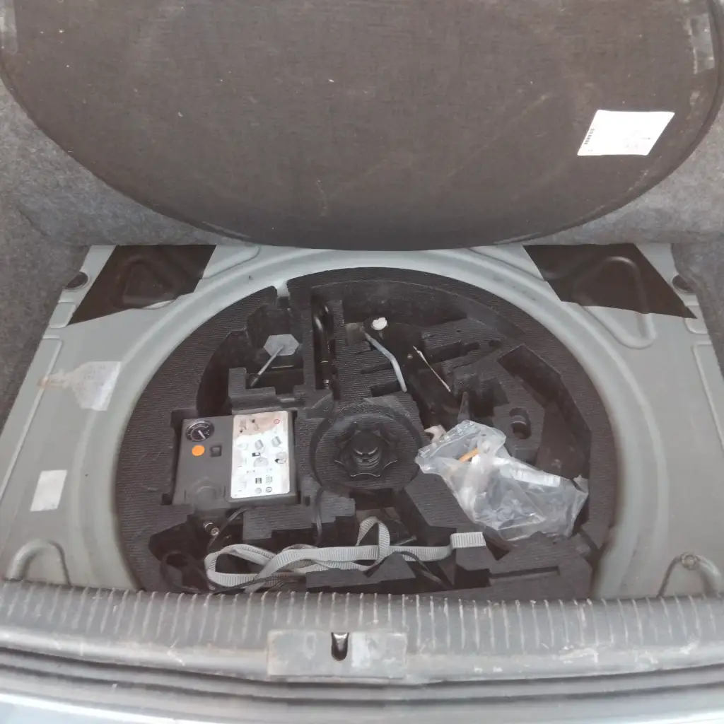Volkswagen Golf - Photo 5