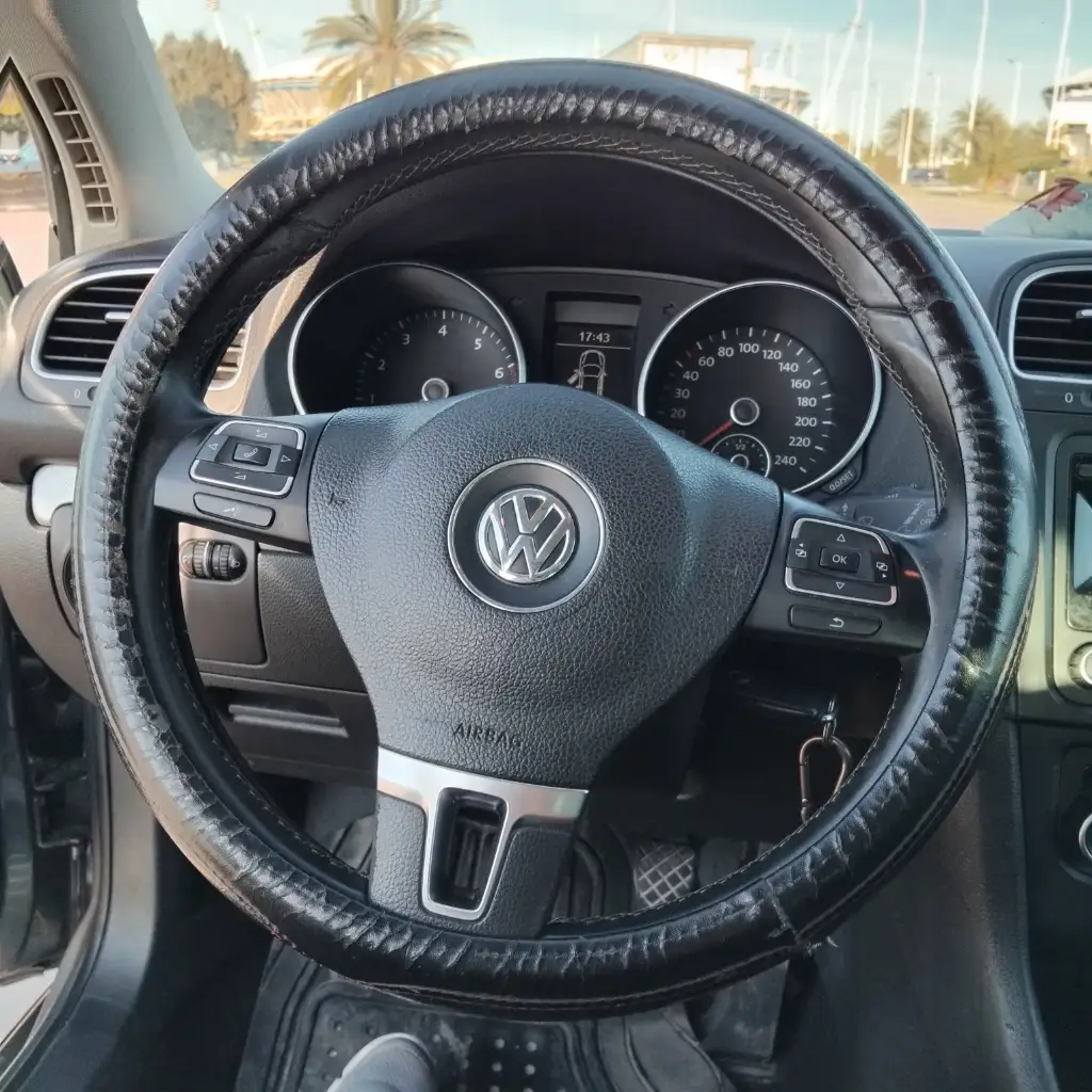 Volkswagen Golf - Photo 8