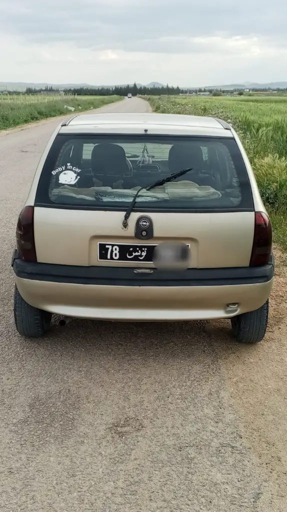 Opel Corsa - Photo 2