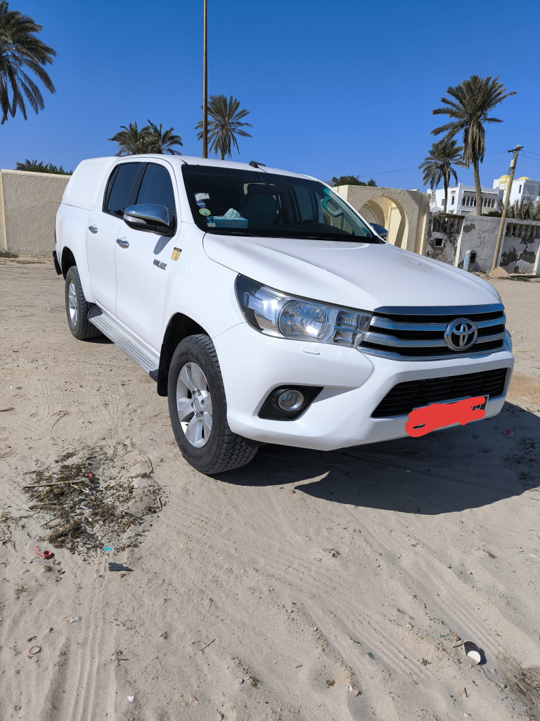 Toyota Hilux - Photo 8