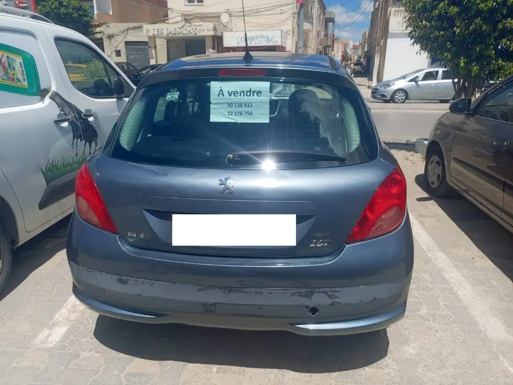 Peugeot 207 - Photo 2