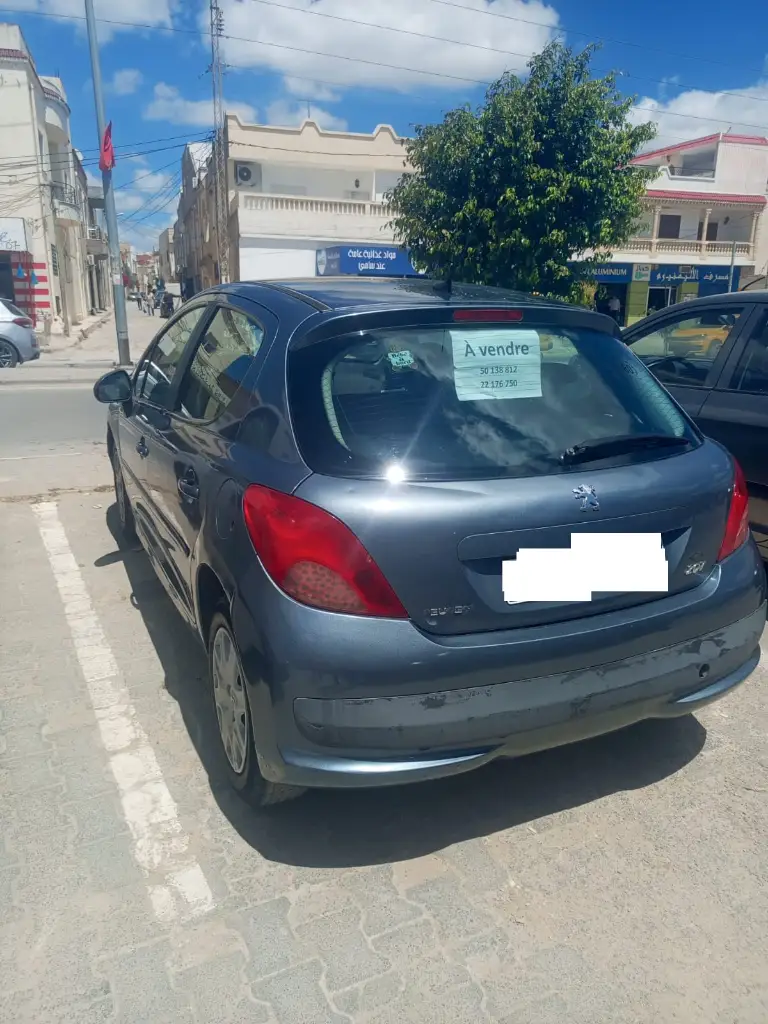 Peugeot 207 - Photo 4