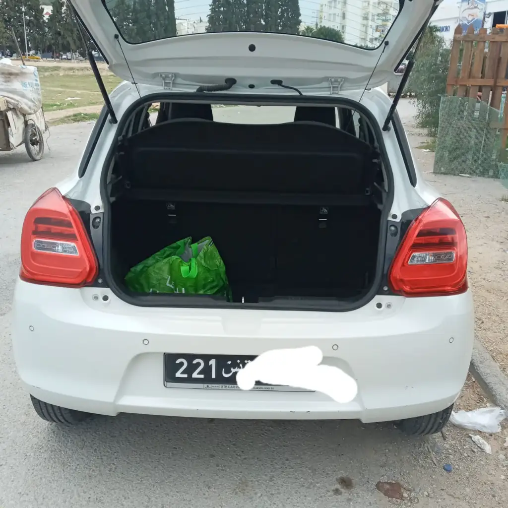 Suzuki Swift - Photo 3