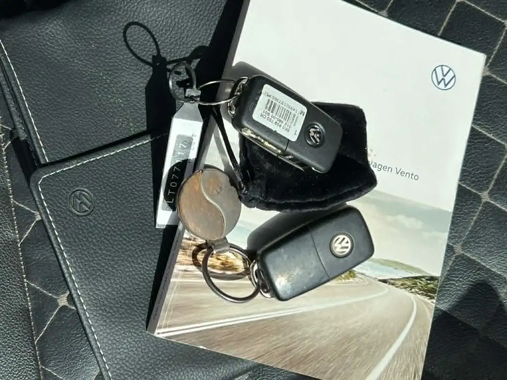 Volkswagen Polo - Photo 10