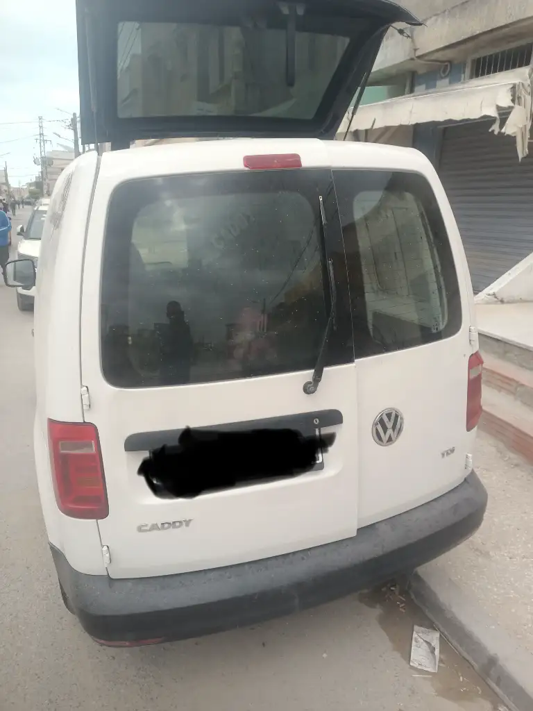 Volkswagen Caddy - Photo 3