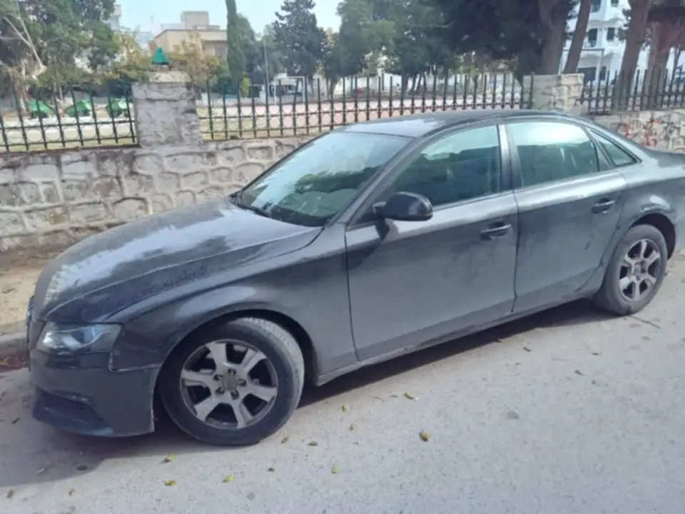 Audi A4 - Photo 6
