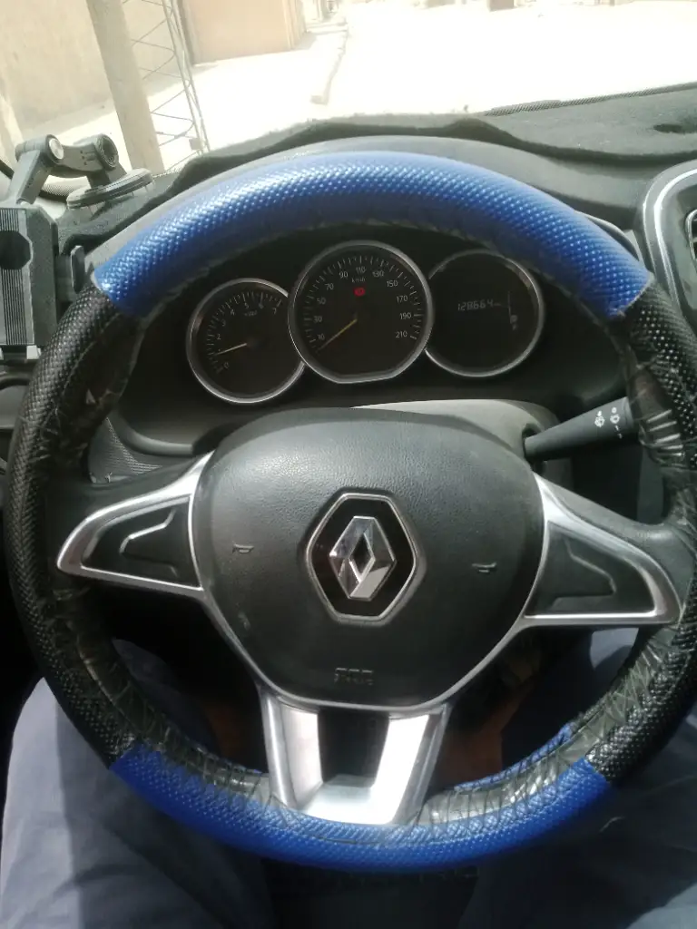 Renault Symbol - Photo 6