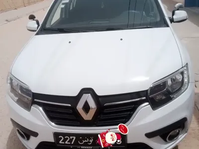 Renault Symbol serie 227 tel 28361506