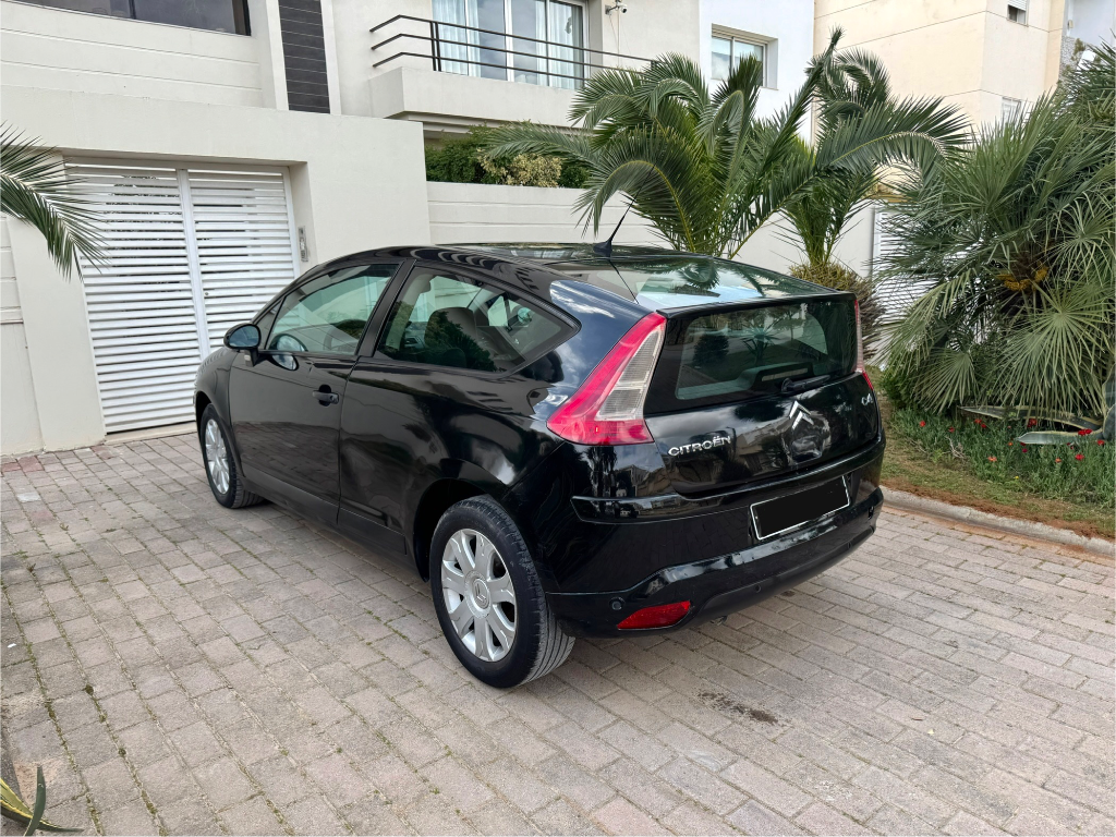 Citroen C4 - Photo 4