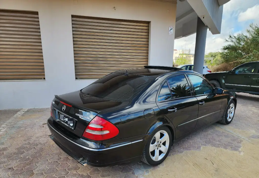Mercedes Classe E - Photo 2