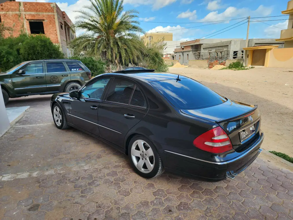Mercedes Classe E - Photo 5