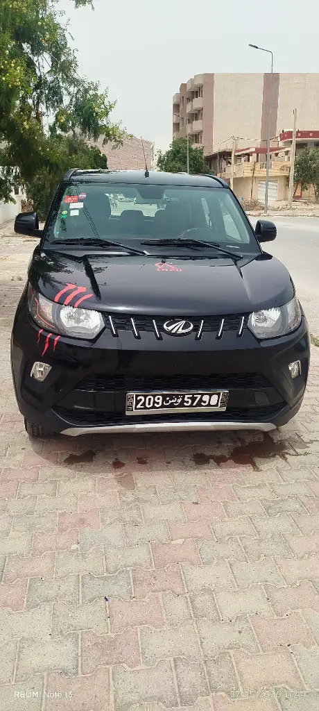 Mahindra KUV 100 2019