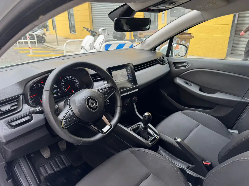 Renault Clio - Photo 4