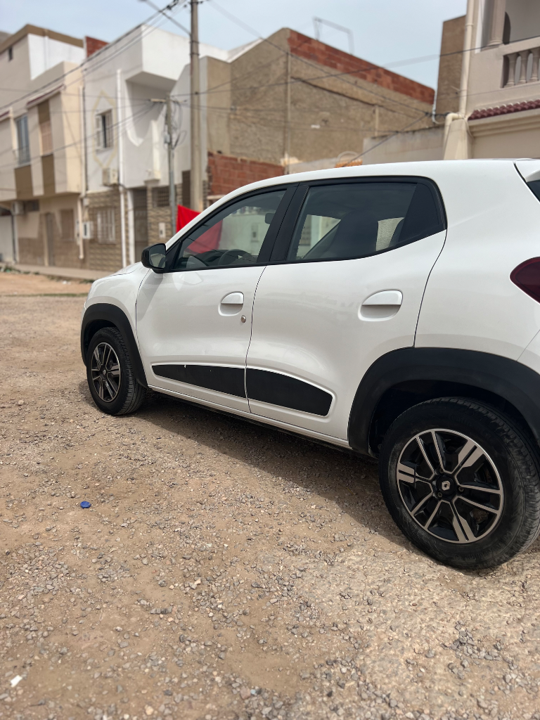 Renault Autres - Photo 2