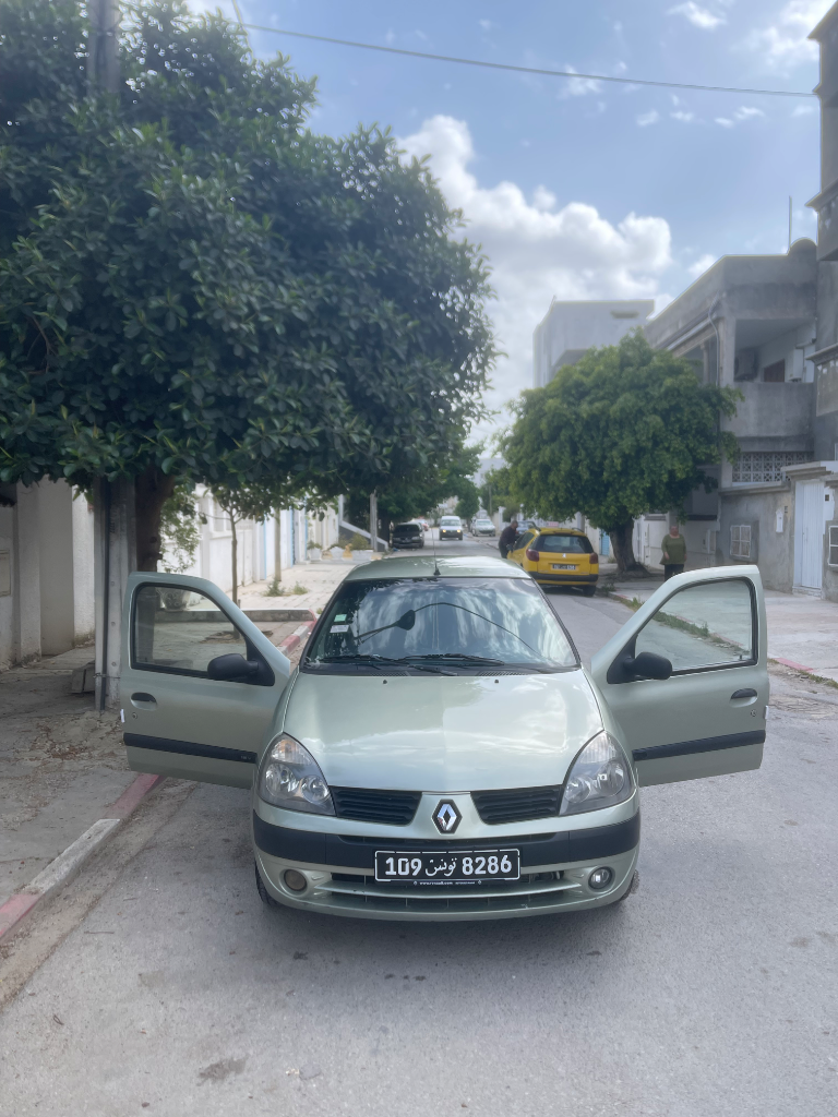 Renault Clio 2003