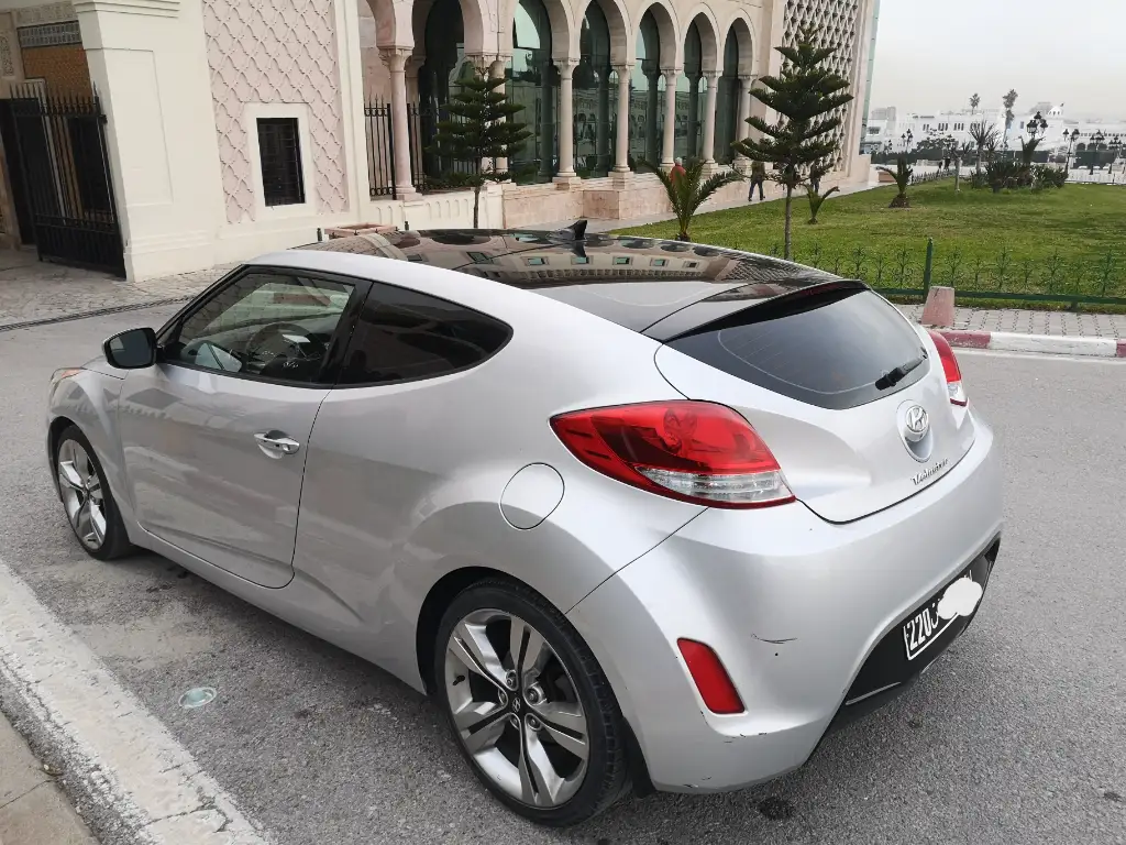 Hyundai VELOSTER 2012
