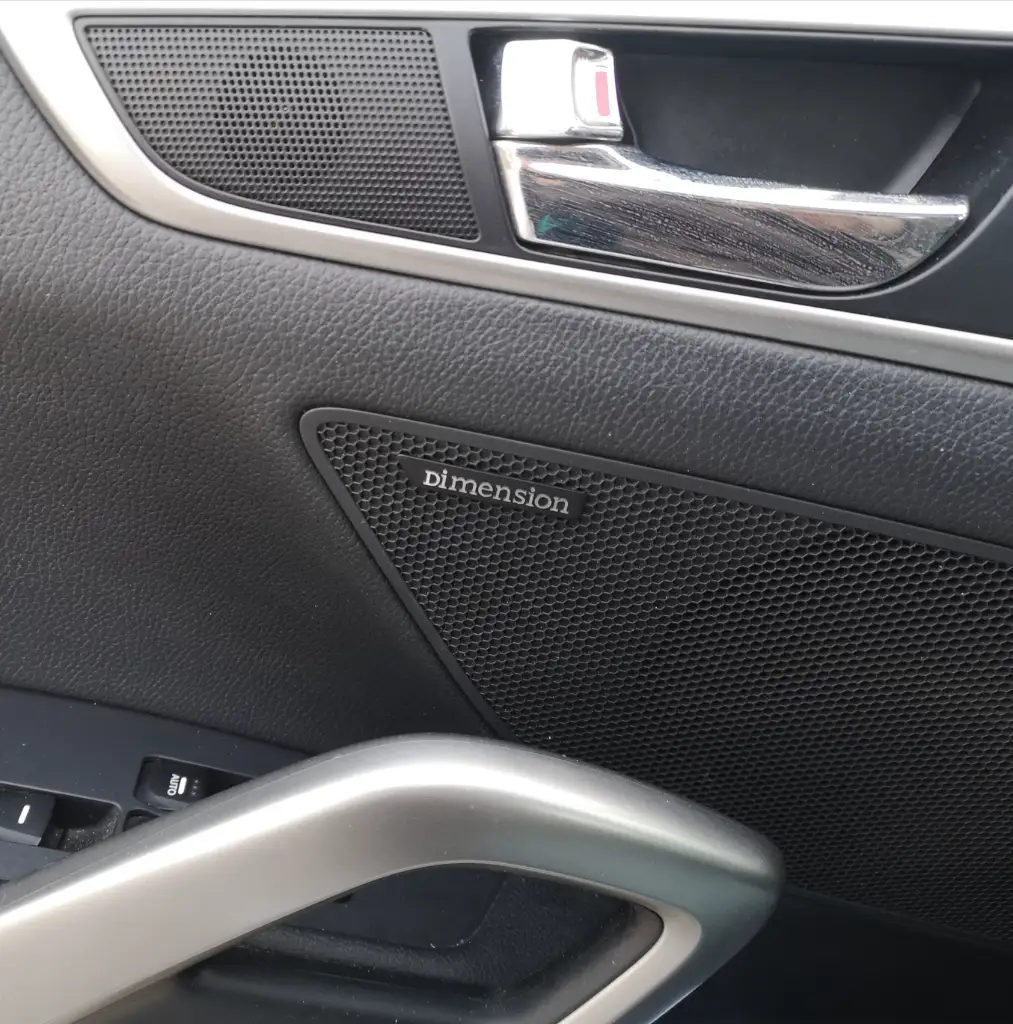 Hyundai VELOSTER - Photo 9