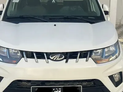 Mahindra KUV 100 - Photo 2