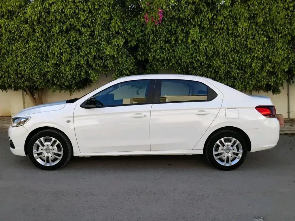 Peugeot 301 - Photo 9