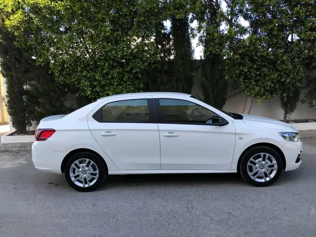 Peugeot 301 - Photo 10