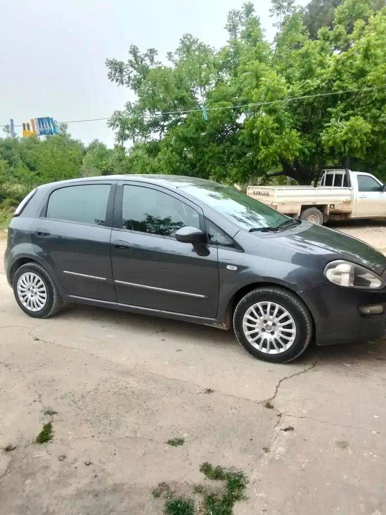 Fiat GRANDE PUNTO 2014